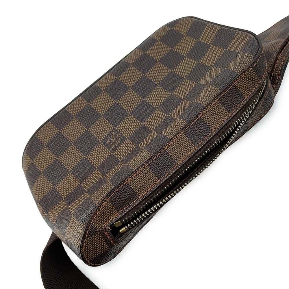 LOUIS VUITTON Authentic Brown Damier Shoulder Bag - Picture 7 of 15
